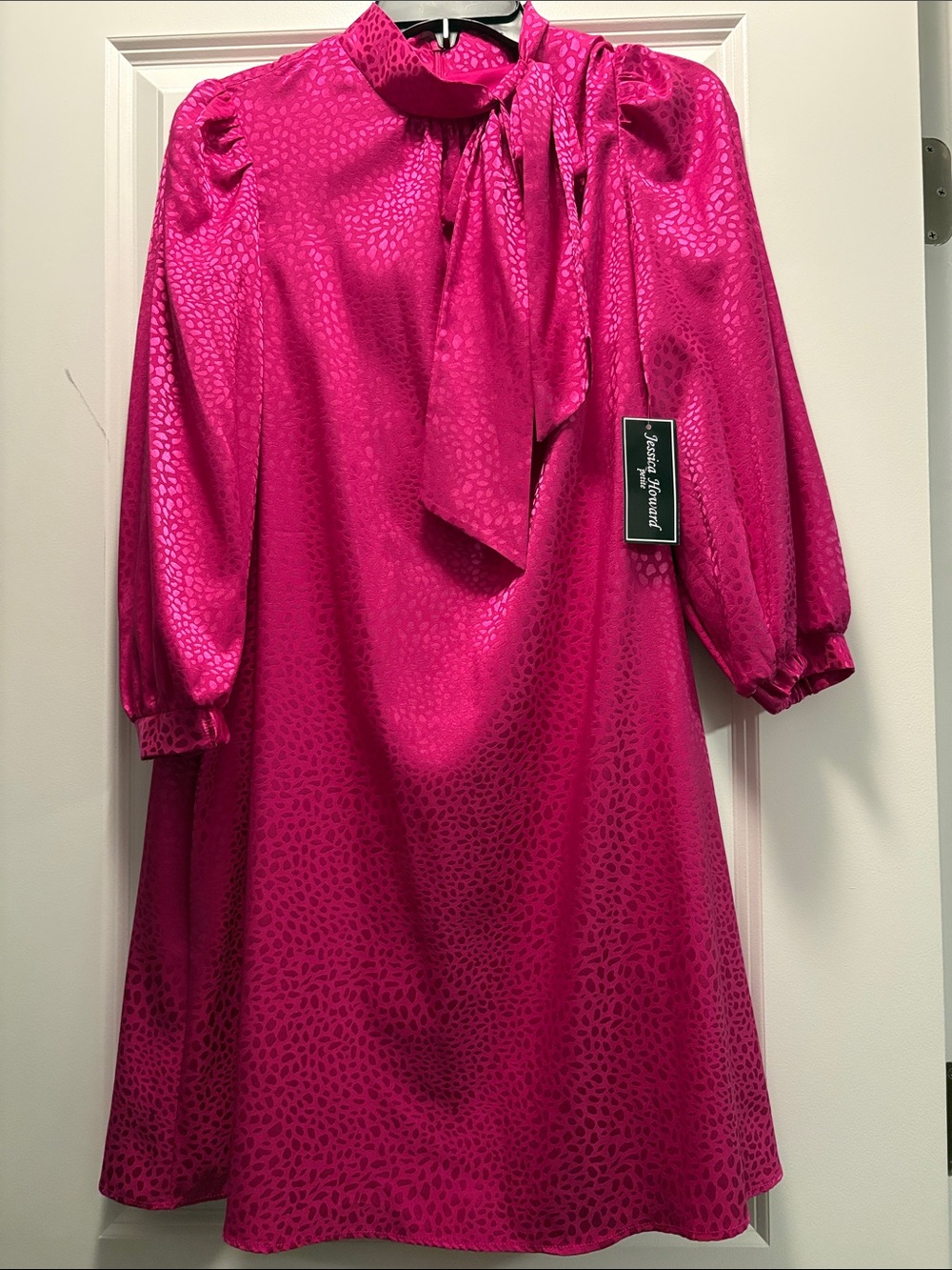 New with tag- Women’s Elegant Hot Pink Bow-Tie Swing Dress - fully lined